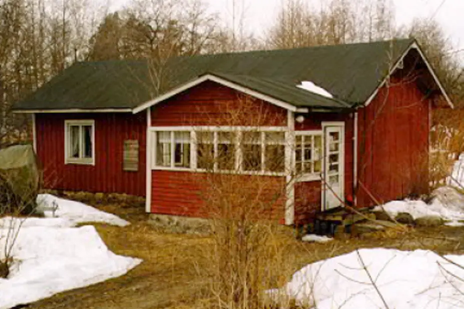 Kallioniementie 6