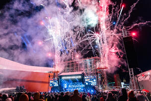 New Year celebrations in Kansalaistori Square.