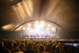 Konsertti Huvilassa.