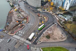 Ilmakuva Jätkäsaaren siltaremontin työmaasta marraskuulta 2025.