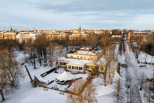 Dronekuva Kaivohuoneesta.