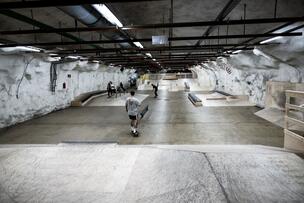 Väestönsuojaan rakennettu skeittihalli Luuppi.