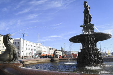 Photo: the Havis Amanda sculpture and fountain  Photo: Kimmo Brandt