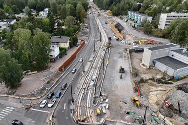 Laajasalontien ja Koirasaarentien risteysalue.

  Kuva: Harri Saarinen