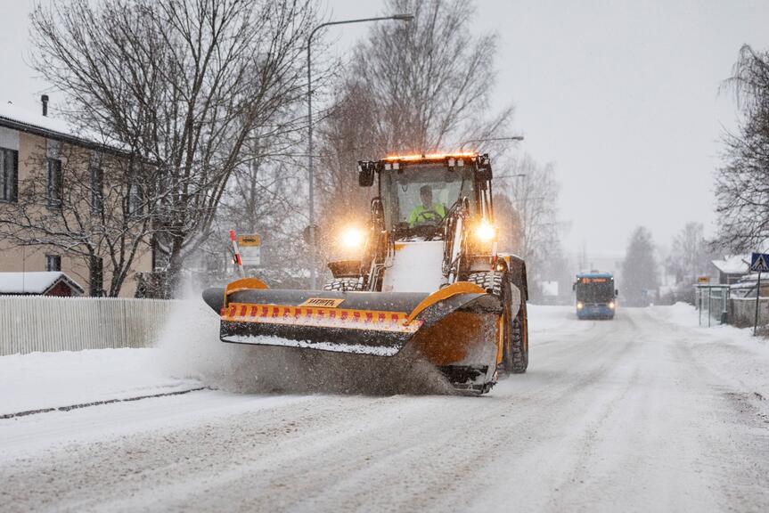 Plowing in Suutarila