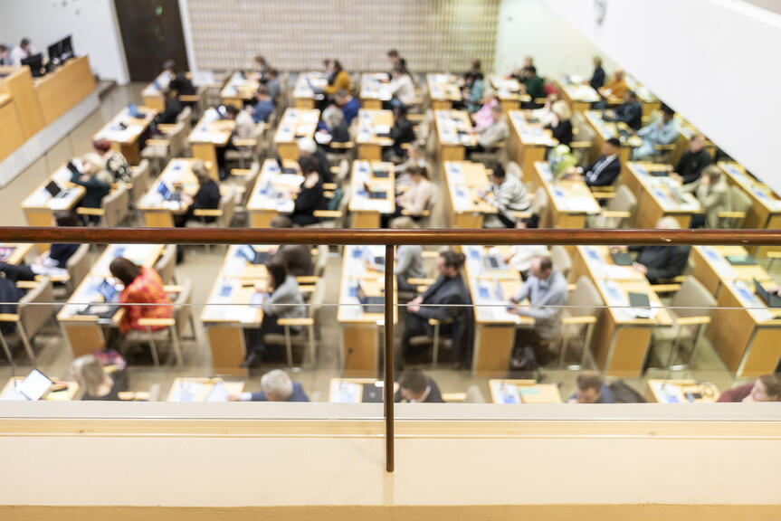 Kaupunginvaltuusto kokoustaa