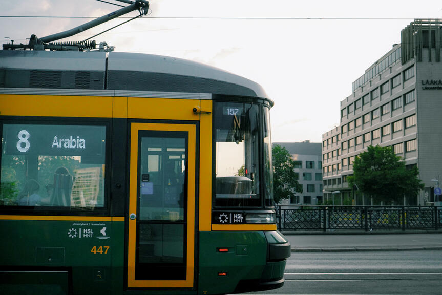 Tram.