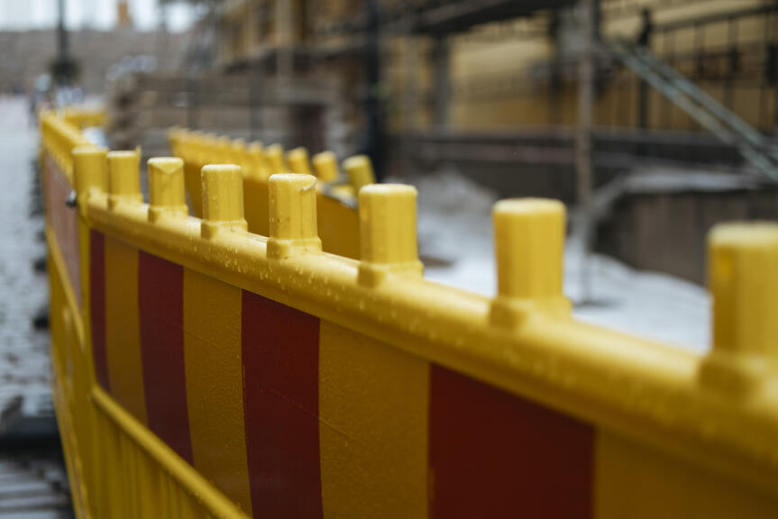 Stock photo. Construction site fence. Photo: Veeti Hautanen