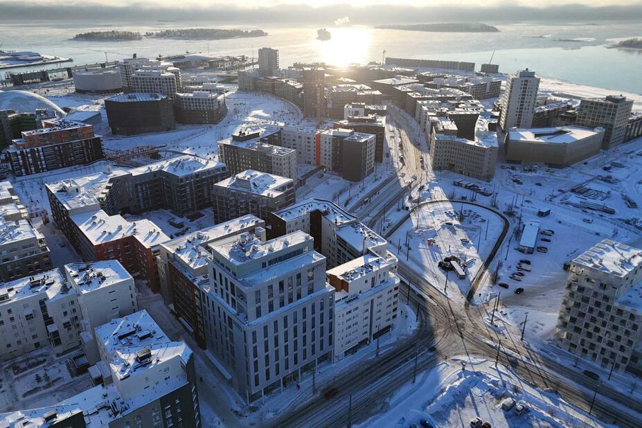 Ilmakuva talvisesta Jätkäsaaresta