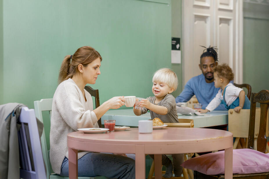 Annantalon kahvila Napero on suunniteltu lapsiperheitä varten.