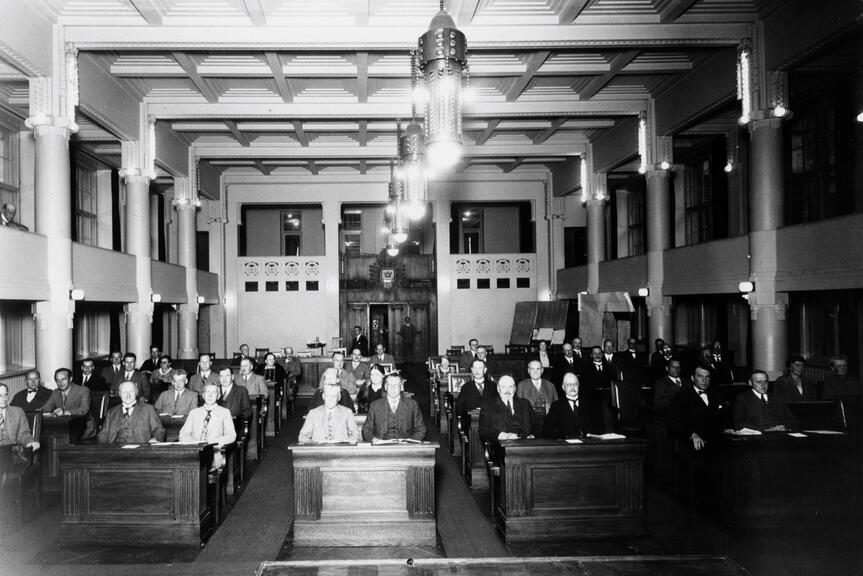 Kaupunginvaltuuston kokous vuonna 1929 Pörssisalissa.