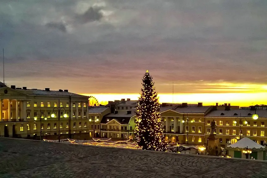 The Christmas tree to be added to Senate Square will have a central place next to the Cathedral.