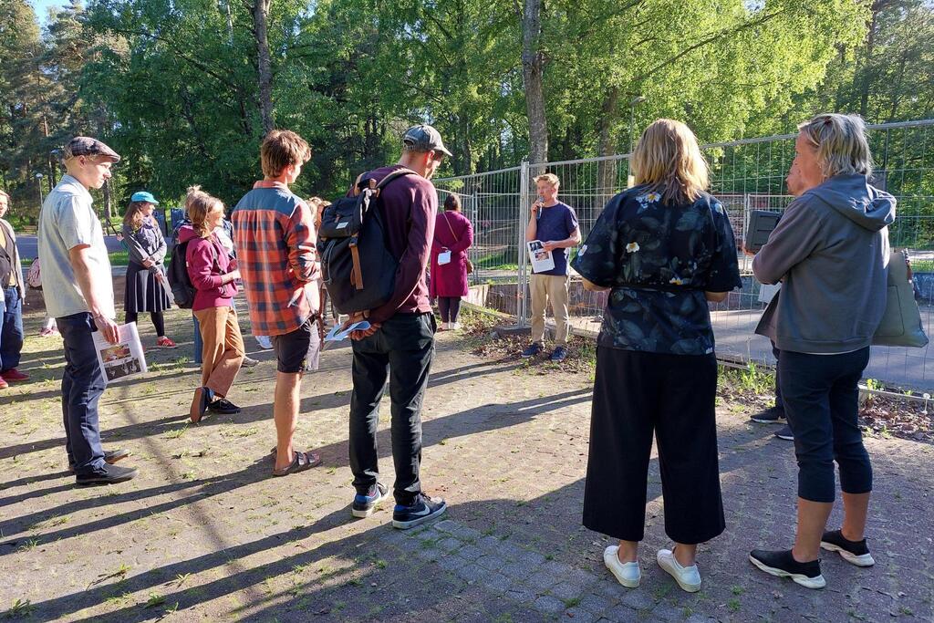 Lekplatsen och skejtplatsen i parken Askungen har planerats tillsammans med invånarna.  Bild: Lotta Silfverberg
