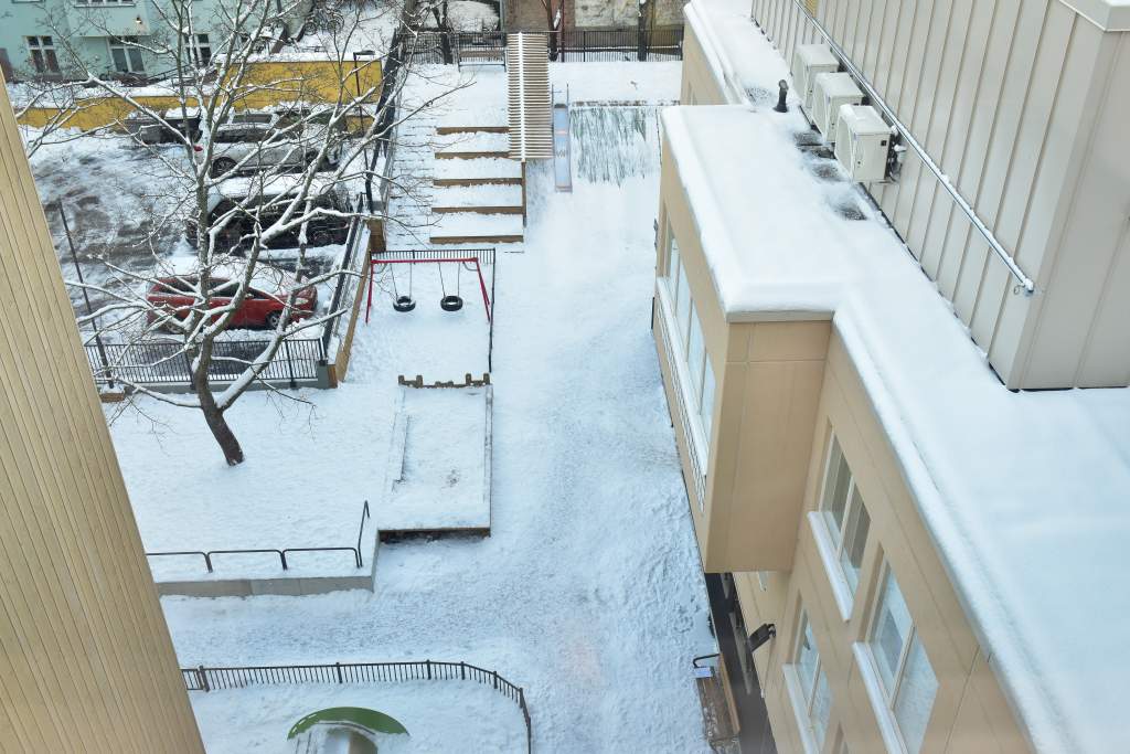 The courtyard of the daycare centres is relatively large by the inner city’s standards.  Photo: Teina Ryynänen