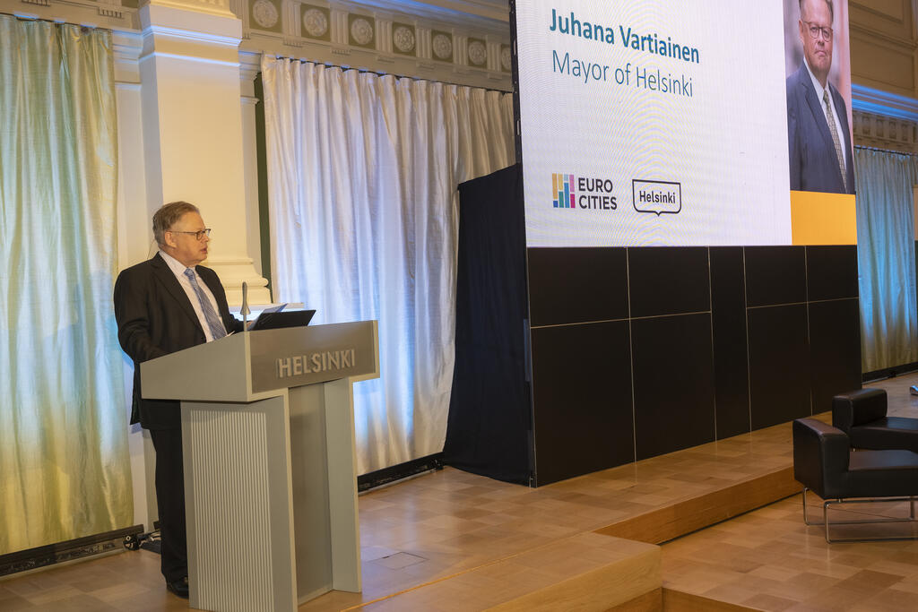 Helsinki Mayor Juhana Vartiainen opened the Eurocities Economic Development Forum 2023. Photo: Ilkka Ranta-aho