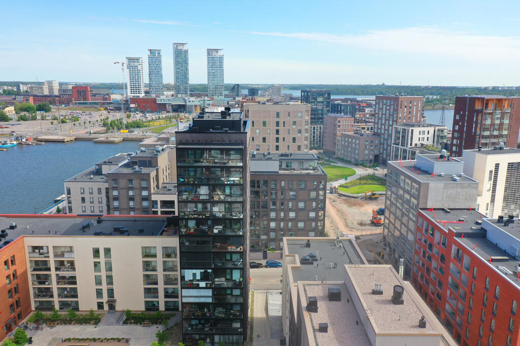 Kehittyvä kerrostalo-ohjelmassa rakennettuja kohteita sijaitsee ympäri Helsinkiä.