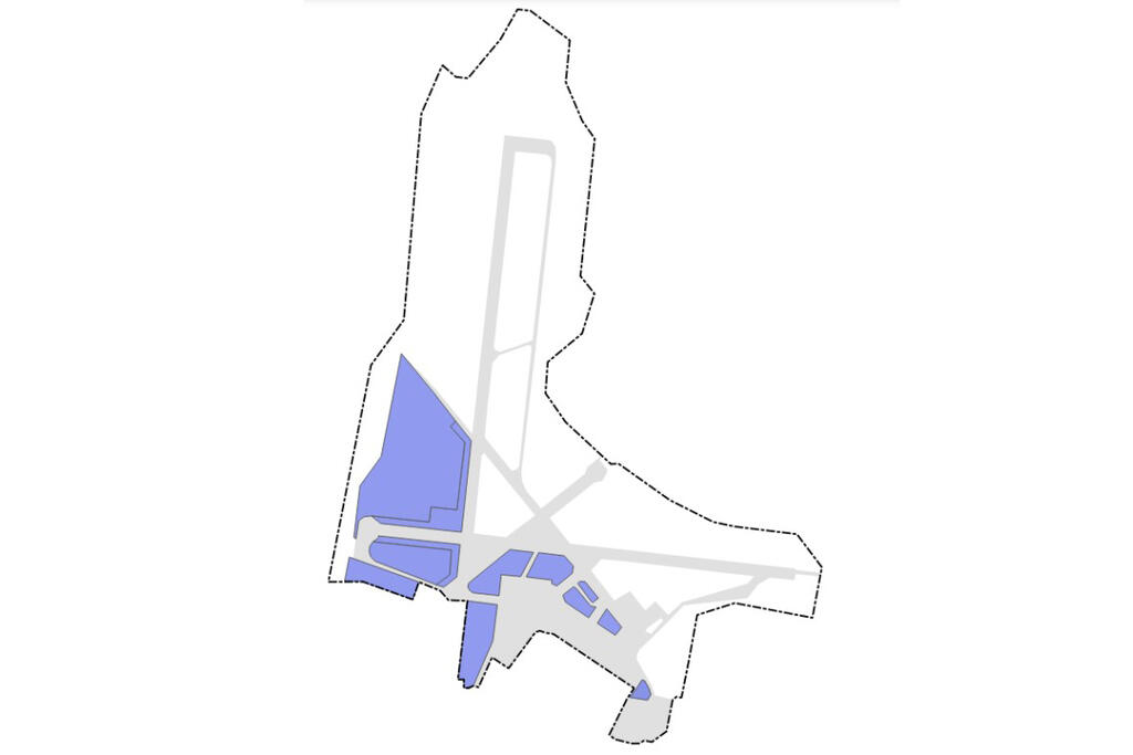 Nurmikkoina hoidettavat alueet sijaitsevat Malminkentän eteläosissa, kuvassa sinisellä merkityillä alueilla.