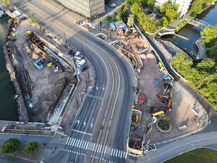 Ilmakuva Jätkäsaaren siltatyömaalta elokuulta 2025