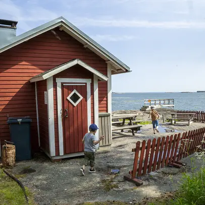 Pihlajasaaren rantasauna.