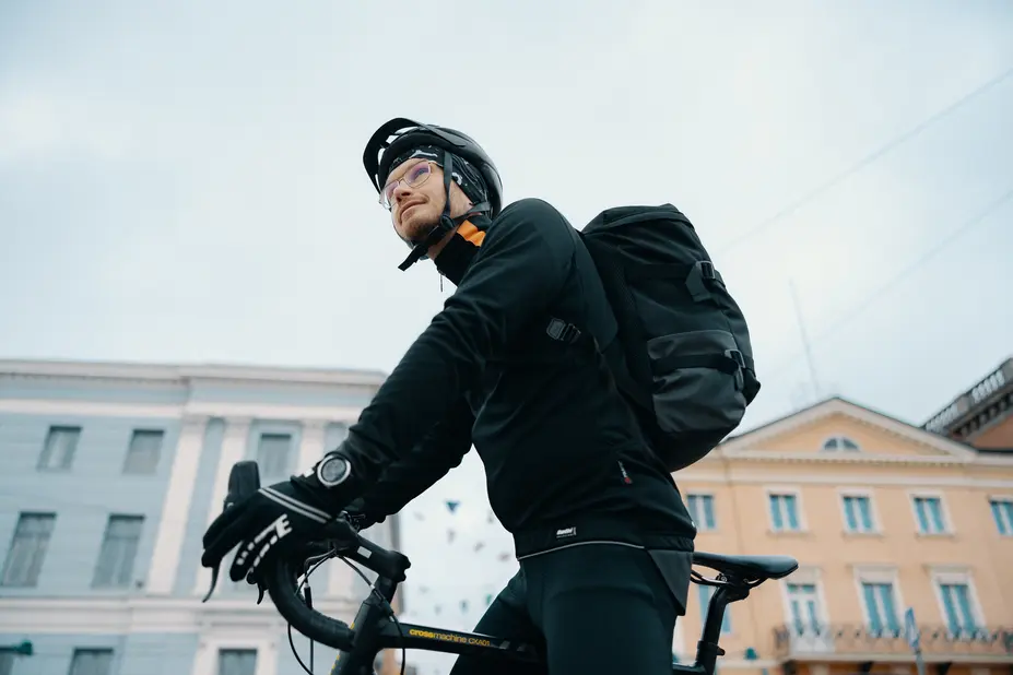 Cycklist on top of his bike