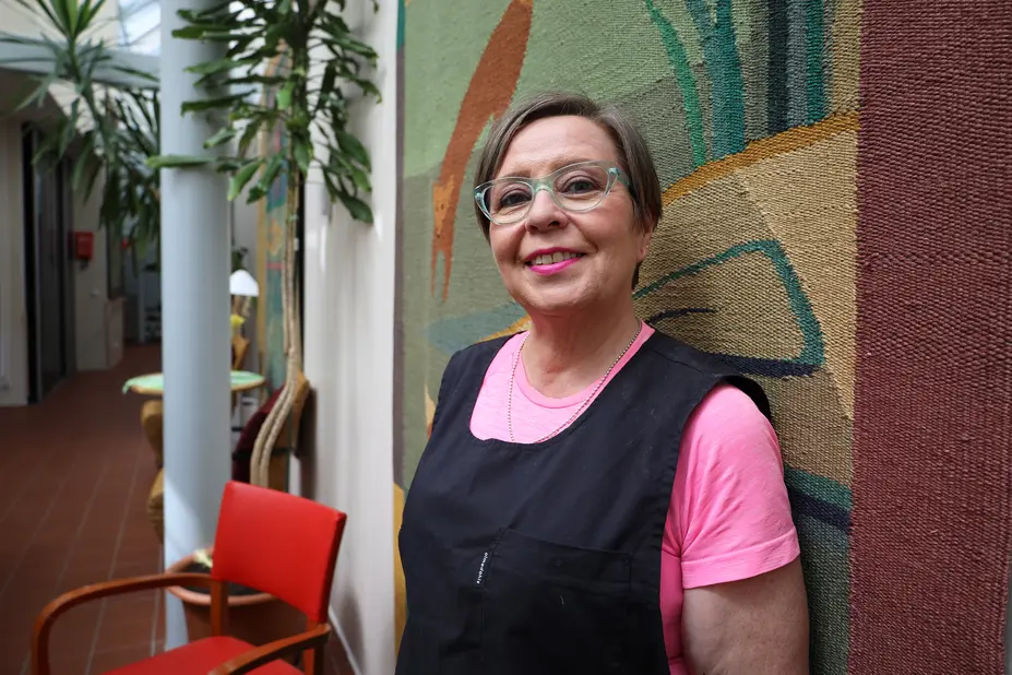 Lea Jaakkila Roihuvuoren seniorikeskuksessa