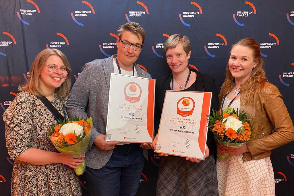 Helsingin kaupungin työntekijät vastaanottivat diplomit Universum Awardseissa