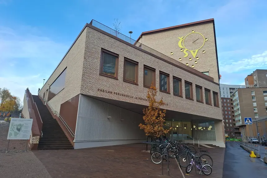 Pasila Comprehensive School.