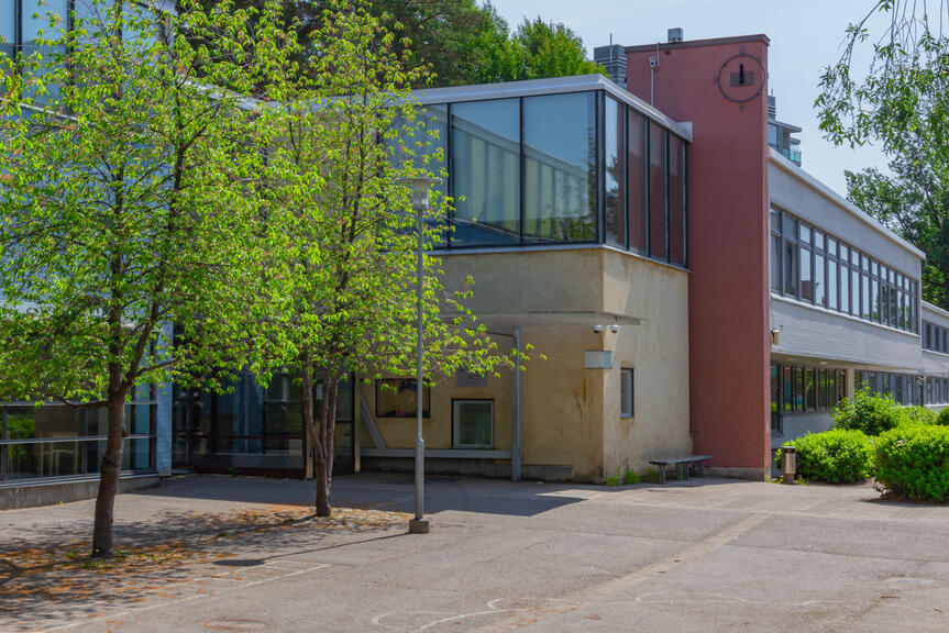 Strömbergin ala-asteen koulu