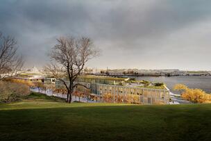 Havainnekuvassa näkymä Tähtitorninmäeltä. 