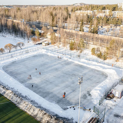 Lassila Sports park, ice skating.