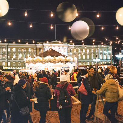 Christmas market at Senate Square.