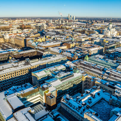 Ilmakuva kaupunkinäkymästä Helsingissä.