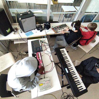 Students of Meri-Helsingin musiikkiopisto