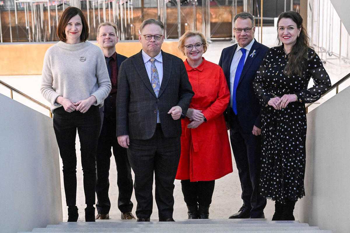 Suomen kuuden suurimman kaupungin kaupunginjohtajat. Kuva: Kimmo Brandt
