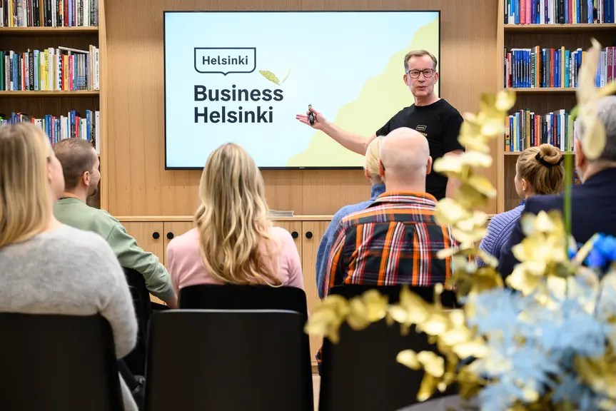 Yritykset ja työ.