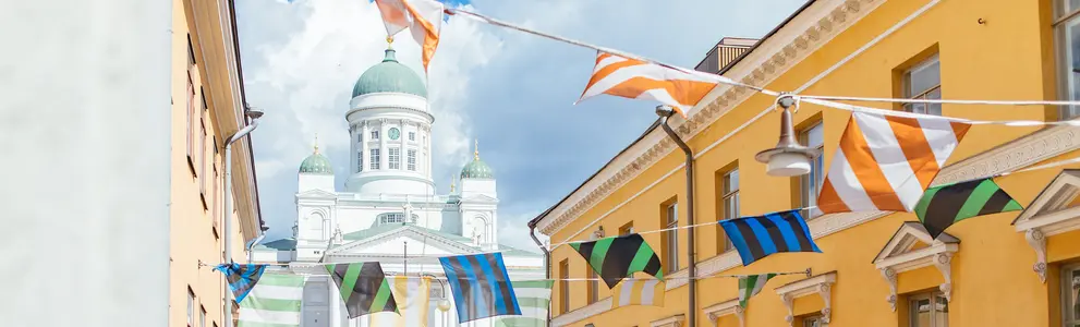 Tuomiokirkko ja Sofiankatu.